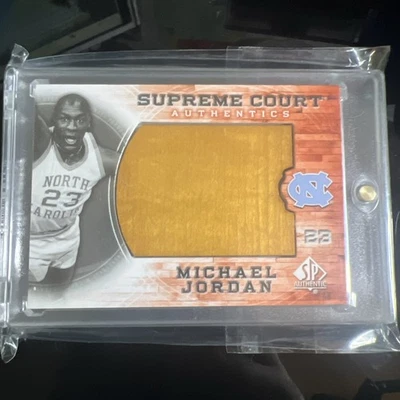 2010-11 SP подлинный - Майкл Джордан Верховный суд Майкл Джордан #mj-17 - Изображение 1 из 4
