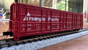 Red Caboose N Scale #RN-17429-4 Thrall Box Car Triangle Pacific TPFX 5109 NY - Picture 1 of 10