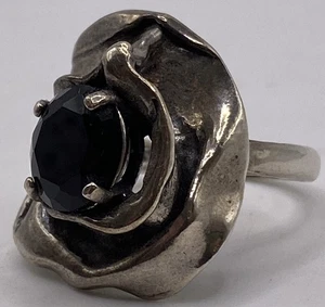 Anillo floral brutalista orgánico Zuman Israel de plata de ley talla 7,75 8,8 g - Imagen 1 de 7