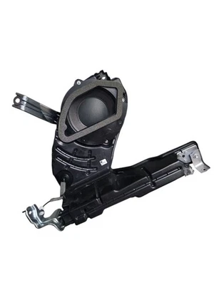 LEXUS UX 250 Mark Levinson Subwoofer Speaker 861500W630 - Image 1 of 3