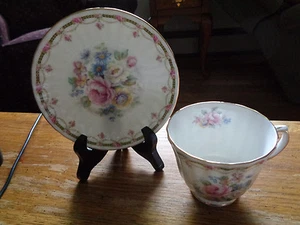 DUCHESS BONE CHINA ENGLAND CUP & SAUCER FLORAL SPRING FLOWERS 1888 - Picture 1 of 4