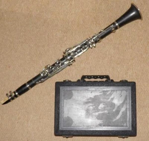Elkhart Blessing USA '02959' Clarinet & Original Hard Case - Picture 1 of 21