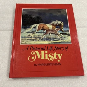 A Pictorial Life Story Of Misty By Marguerite Henry-HC 1976 - Picture 1 of 9