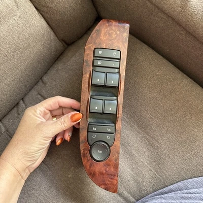 07 08 09 10 11 12 13 GMC Yukon Master Interruptor de ventana eléctrica OEM 15906881 Foto 1 de 4