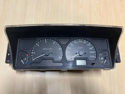 Velocímetro velocímetro LHD YAC113010 Land Rover Discovery 2 II 2.5 Td5 1998-2002 Foto 1 de 3