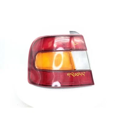 Conjunto de luz trasera Hyundai Elantra 1993 número de pieza 9240128051 Foto 1 de 4