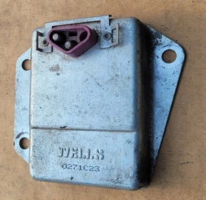 Chrysler Dodge Mopar 1970-1987 12V Voltage Regulator Wells - Picture 1 of 7