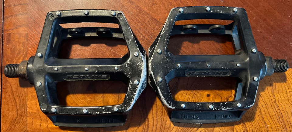 MidSchool Redline Lo-Profile Platform Alloy Pedal - Black - Image 1 of 4