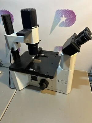 Leica DMIL Inverted Fluorescence Microscope, Leitz Eyepieces, No Objectives - Image 1 of 4