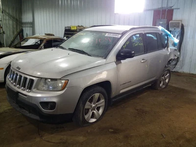 后刹车经典风格垂直后门把手适用于 07-17 COMPASS 2049638 — 第 1/4 张图片