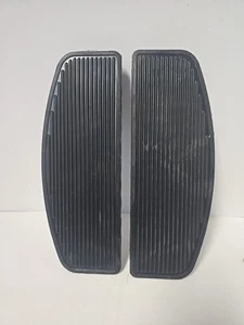 Inserciones de estribo Harley-Davidson Touring OEM 50614-06 (712) - Imagen 1 de 5