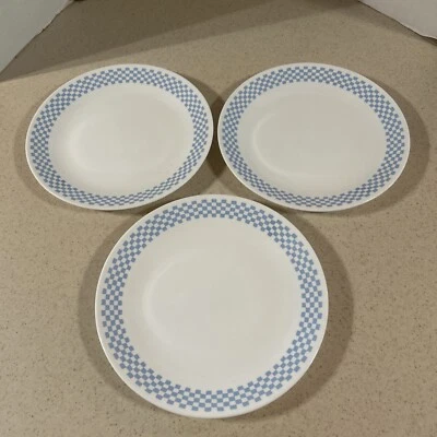 CORELLE VITRELLE" AMELIA "  10 1/4" DINNER PLATE'S    SET OF 3  NEW - Image 1 of 4