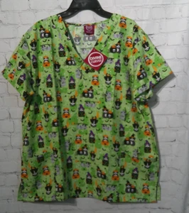 Womens Green Halloween Divine Curves short sleeve Medical Top Plus Size 1X - Picture 1 of 4