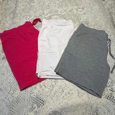 Paquete de 3 Pantalones Cortos Danskin M W Rosa Blanco Gris Athleisure Lounge Foto 1 de 4