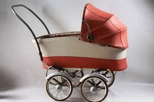 Vintage Red Doll Stroller Kids Stroller DDR Top Decoration Toy - Picture 1 of 9