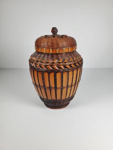 Vintage Shanghai Handicrafts Lidded Basket W/ Inner Ceramic Jar Original Sticker Cover