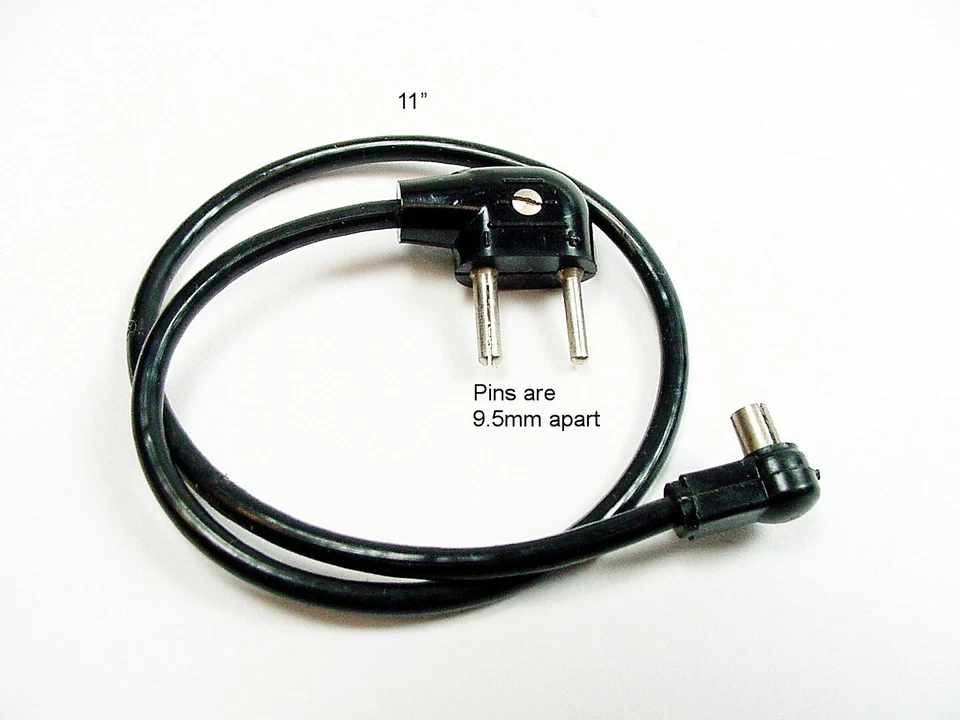 Vtg Bulb Flash Sync cord to PC 11" | Fits unknown | $14.95 | #12 | - Image 1 of 1