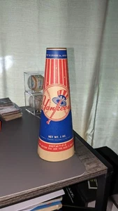 1960s New York Yankees Harry M Stevens 10" Popcorn Holder - Picture 1 of 8