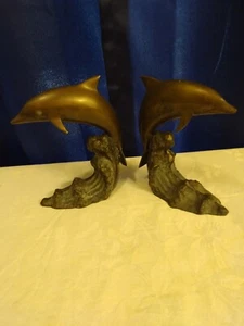 S.F. Trading Set Of 2 Jumping Brass Dolphins On Bronze Waves Statues-Bookends... - Picture 1 of 11