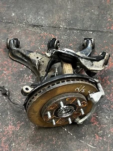 MITSUBISHI L200 SERIES 5 NEAR SIDE FRONT SUSPENSION HIUB 15-19 33k MILES - Picture 1 of 2