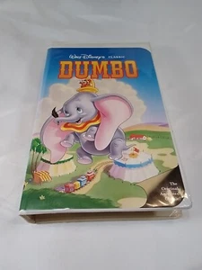 Walt Disney Classic Dumbo Vhs Black Diamond 024 Clam Shell - Picture 1 of 4