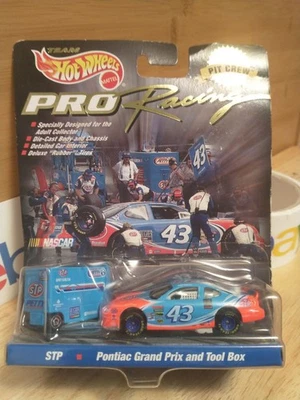 Hot Wheels Racing 1/64 NASCAR #43 STP with Tool Box John Andretti Pontiac 1998 - Image 1 of 4