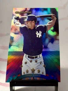 1998 Donruss Prized Collections Refractor Promo/Sample #137 Ivan Cruz Yankees RC - Bild 1 von 2