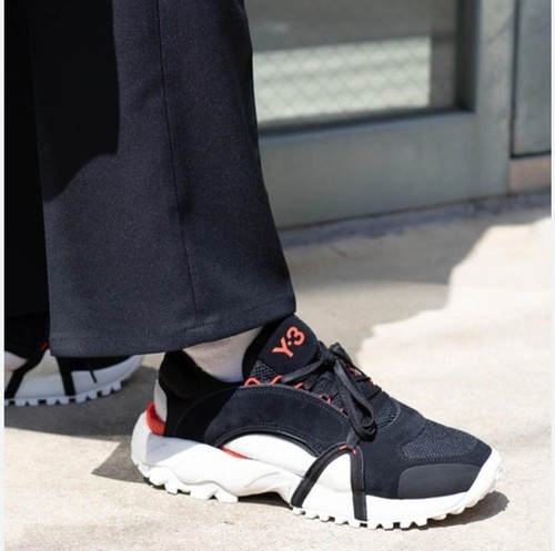 Scarpe da ginnastica uomo donna Adidas Y 3 NOTOMA sandalo nero prezzo consigliato £300