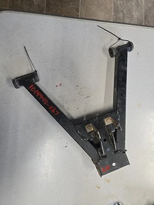 Brazo de control superior trasero Polaris Ranger 500 700 2005-2008 1014948-067 #148 Foto 1 de 4