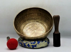 10" Tibetan singing bowl Handmade in Nepal - Yoga, Chakra healing, sound therapy - Picture 1 of 5