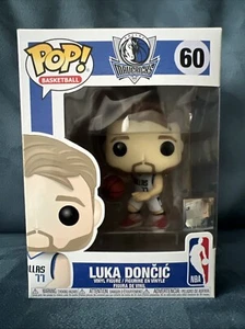 Funko Pop Basketball Mavericks Luka Doncic 60 - Imagen 1 de 6