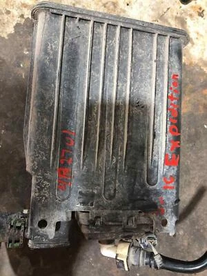 2015-2017 ford expedition fuel vapor evap charcoal canister lincoln navigator - Image 1 of 4