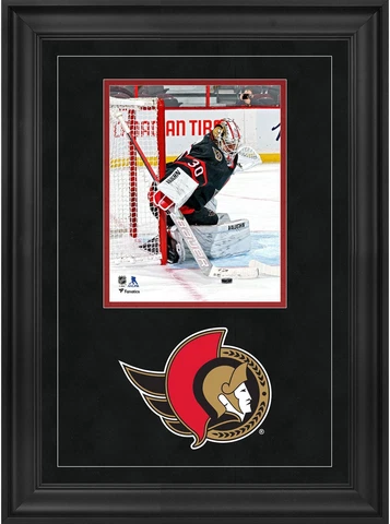 Ottawa Senators (2020-Present) Deluxe 8x10 Vertical Photo Frame Cover