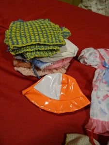 lot,chapeau  orange vintage 4piéces  robes ,vétements poupée  +mon jardin plante - Imagen 1 de 24