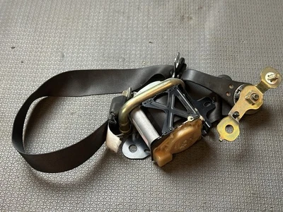 Cinturón de seguridad lado conductor izquierdo nissan 350z Foto 1 de 2