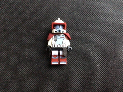 LEGO Star Wars 9488 Elite ARC Clone Trooper Minifigure  Pauldron Kama EUC C16-4 - Image 1 of 3