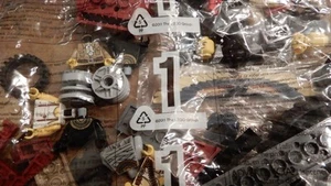 LEGO Bag 1 from 7327 Pharaoh's Quest with 6 Minifigures Including Anubis Guard - Picture 1 of 5