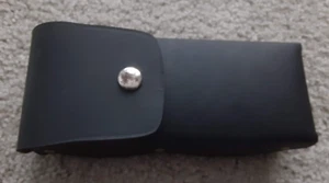 Slim Black Hard Case with snap closure - Photo 1 sur 9