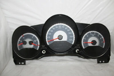 Cuadro de instrumentos velocímetro Chrysler 200 2011-2014 indicadores de panel 82.949 millas Foto 1 de 4