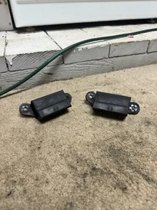 Jeep liberty Liftgate Stop Bumper Rubber Cushion OEM ( Good Condition!! ) - Picture 1 of 24