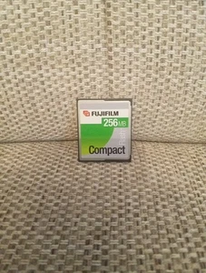 Fujifilm Compact Flash 256 MB Memory Card - Picture 1 of 2
