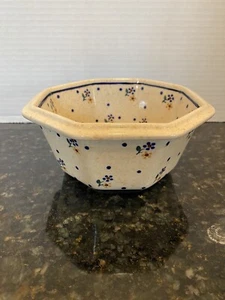 Boleslawiec Polish Pottery Octagonal Shaped Serving Bowl Country Meadow - Picture 1 of 7