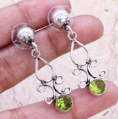 Pendientes/peridoto enchapados en plata 925 hechos a mano de 1,6" Foto 1 de 2