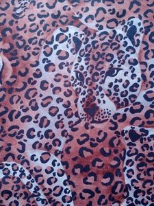 Remnant LEOPARD CAMO C - animal - Liberty Tana Lawn cotton approx 33 x 30 cm - Picture 1 of 3