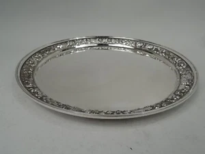 Stieff Tray 200 Baltimore Repousse 14-In. Diameter American Sterling Silver 1956 - Picture 1 of 5