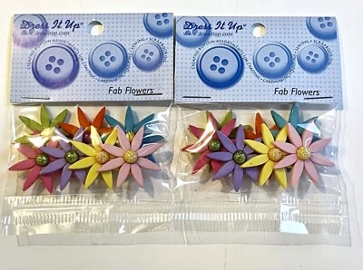 FAB FLOWERS DAISIES by Dress It Up Lot (2) Pkg. (14) Flowers 1-3/8” Mod 70’s - Image 1 of 4