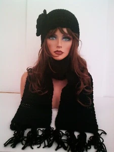 BLACK FLOWER HAND CROCHET FLOWER HAT AND SCARF SET BEANIE SKULL SKI CAP TAM - Picture 1 of 6