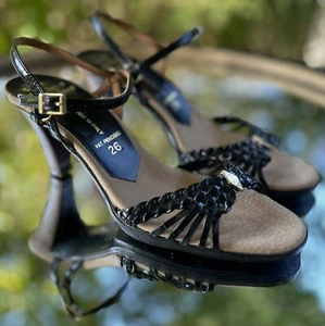 Famalore “Sole There” VTG Women’s Italian Black Leather Strappy Heels Sz 5 1/2 N - Picture 1 of 24