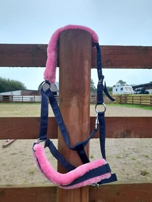 Saxon Fluffy Headcollar - Full size - Image 1 of 3