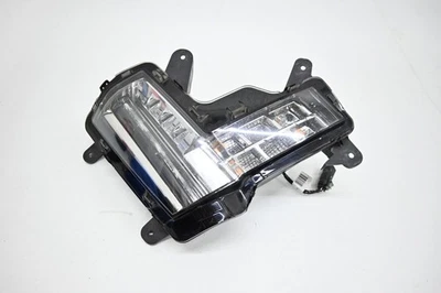 ⭐15-20 凯迪拉克凯雷德 ESV 右前 LED 转向信号雾灯 Oem — 第 1/4 张图片